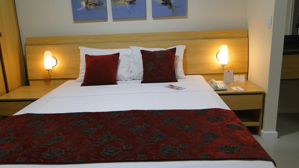 Bourbon Vitoria Hotel Kültér fotó